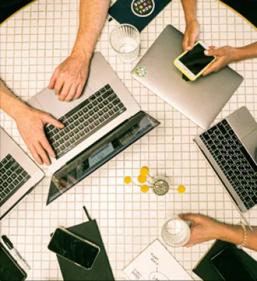 SALES & MARKETING MANAGEMENT