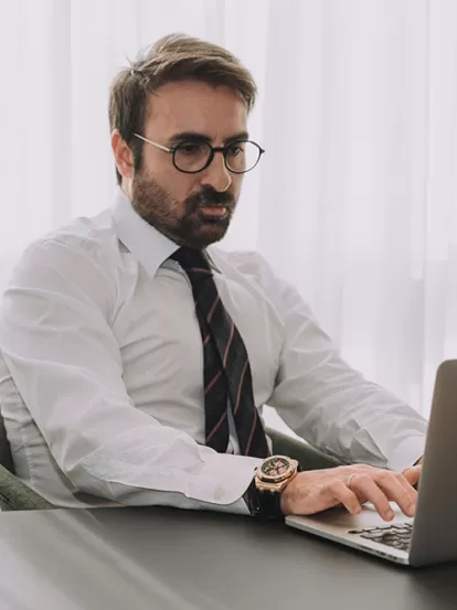 ΣΧΕΤΙΚΑ ΜΕ ΕΜΑΣ